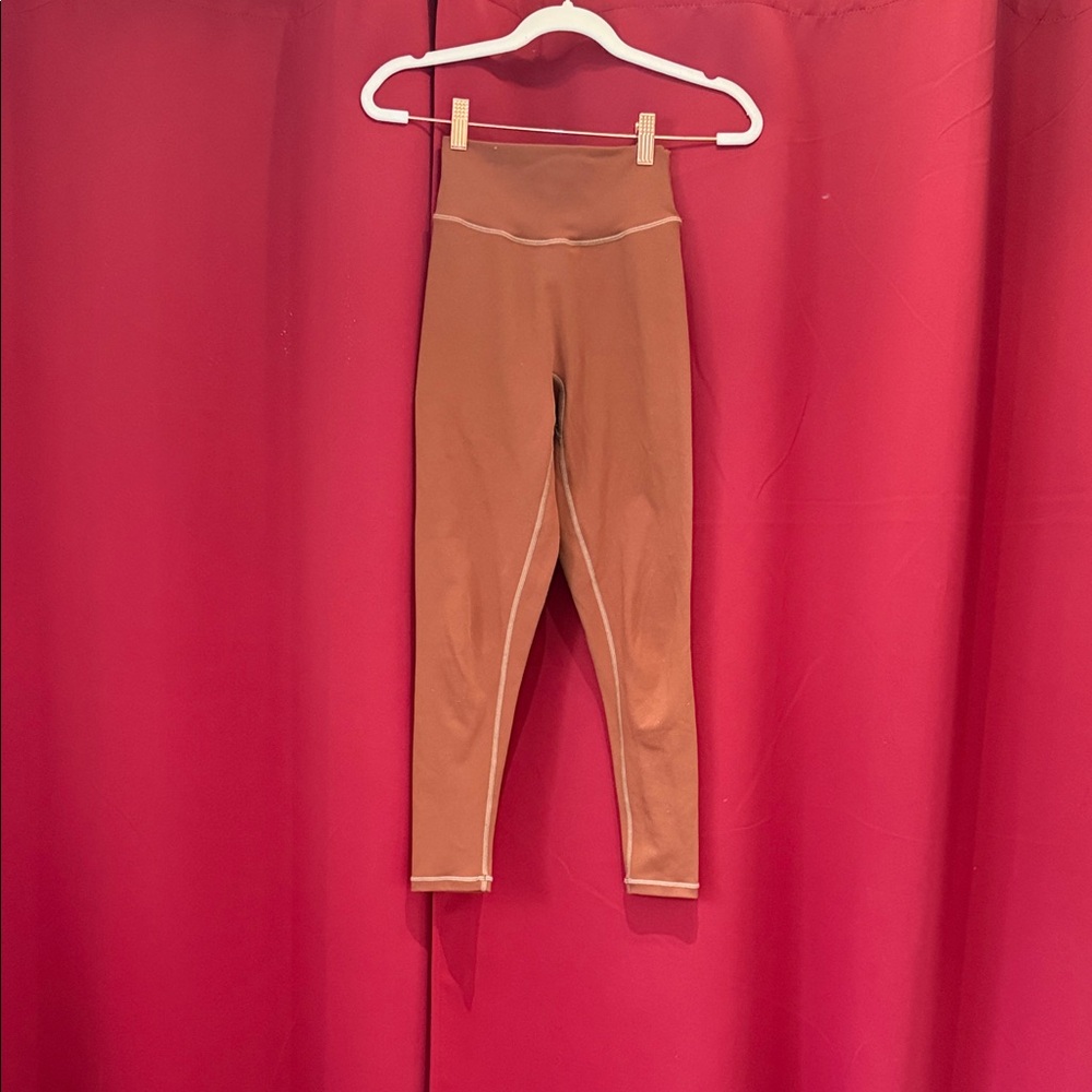 P'tula Women's Brown Leggings